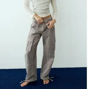 【ZARA】DETACHABLE WIDE CARGO PANTS JP30 Zara Women's Wide Leg Cargo Pants size M Cream 100% Cotton